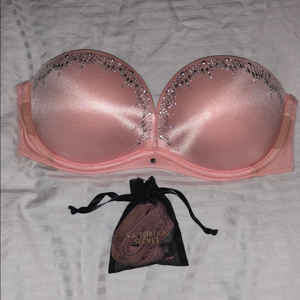 Sexy VS strapless bra